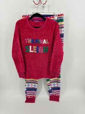 THE FINAL SLEIGH Woman’s Fleece Pyjamas